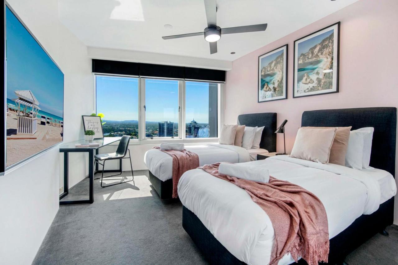 Q Tower At Surfers Paradise - Self Contained Apartments Гоулд Коуст Екстериор снимка