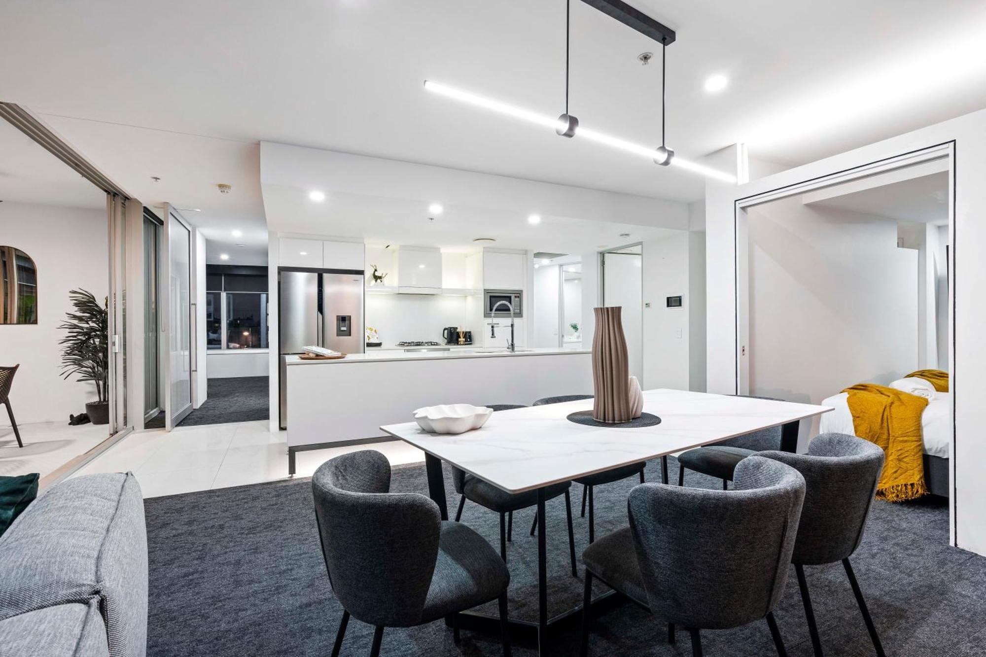 Q Tower At Surfers Paradise - Self Contained Apartments Гоулд Коуст Екстериор снимка