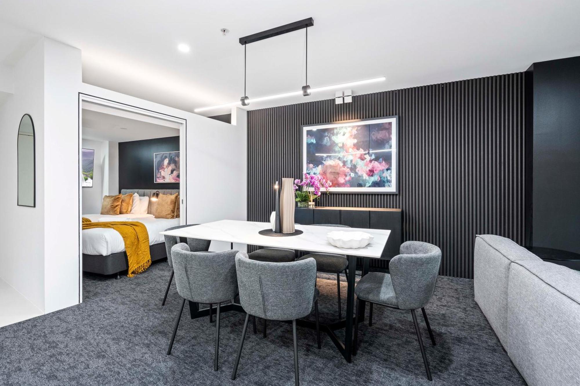 Q Tower At Surfers Paradise - Self Contained Apartments Гоулд Коуст Екстериор снимка