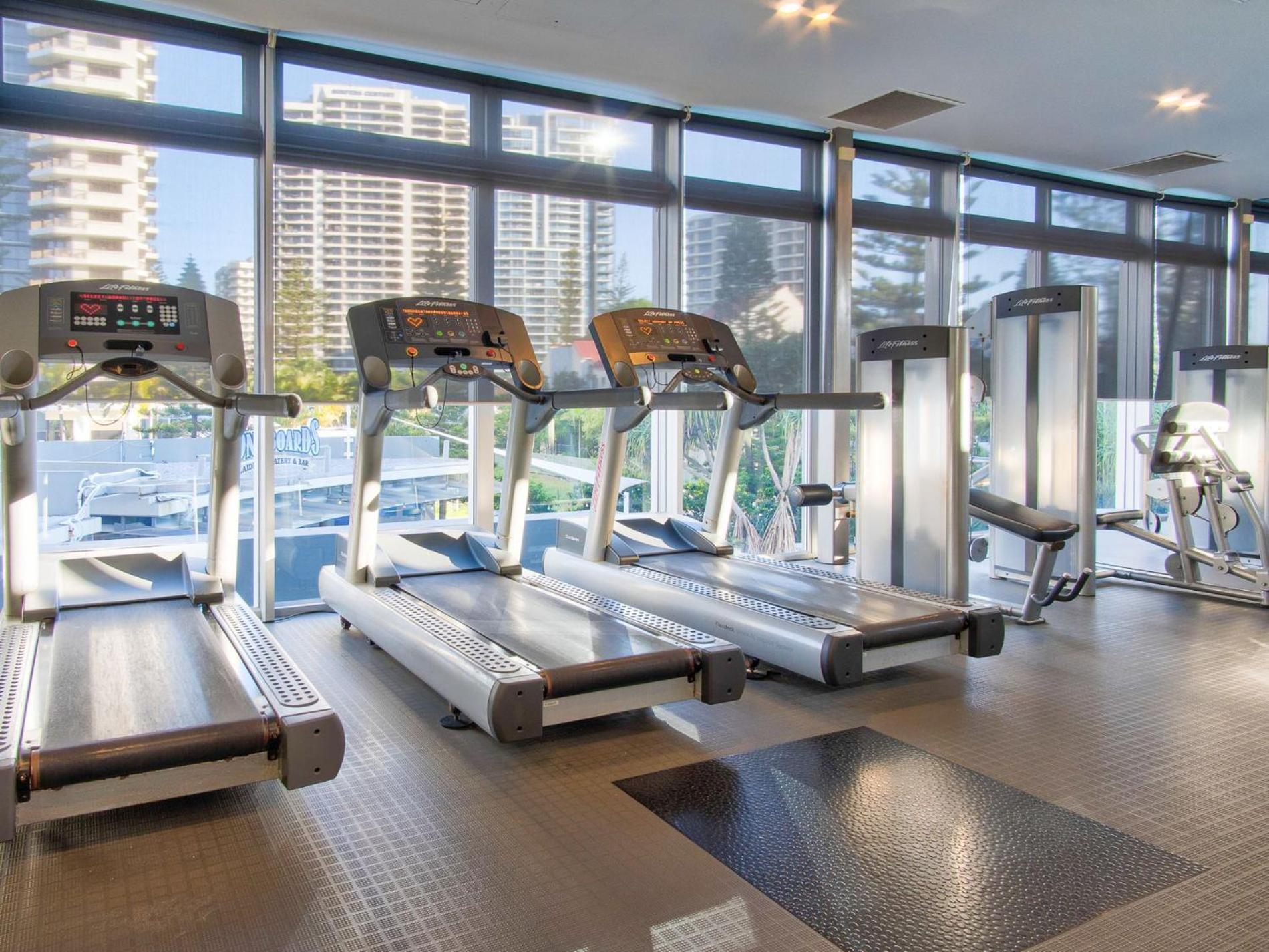 Q Tower At Surfers Paradise - Self Contained Apartments Гоулд Коуст Екстериор снимка