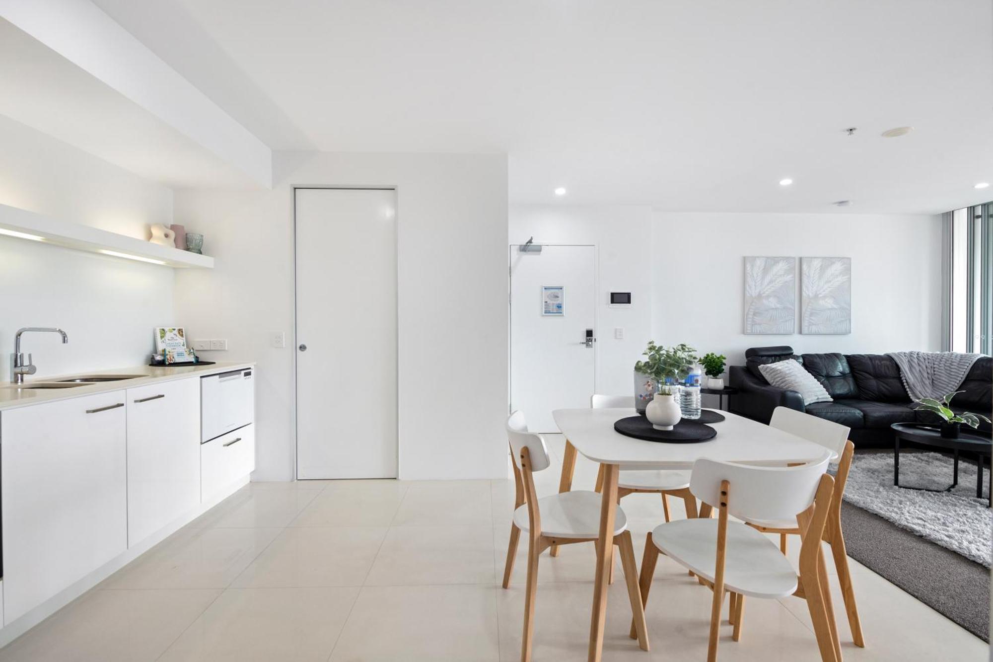 Q Tower At Surfers Paradise - Self Contained Apartments Гоулд Коуст Екстериор снимка