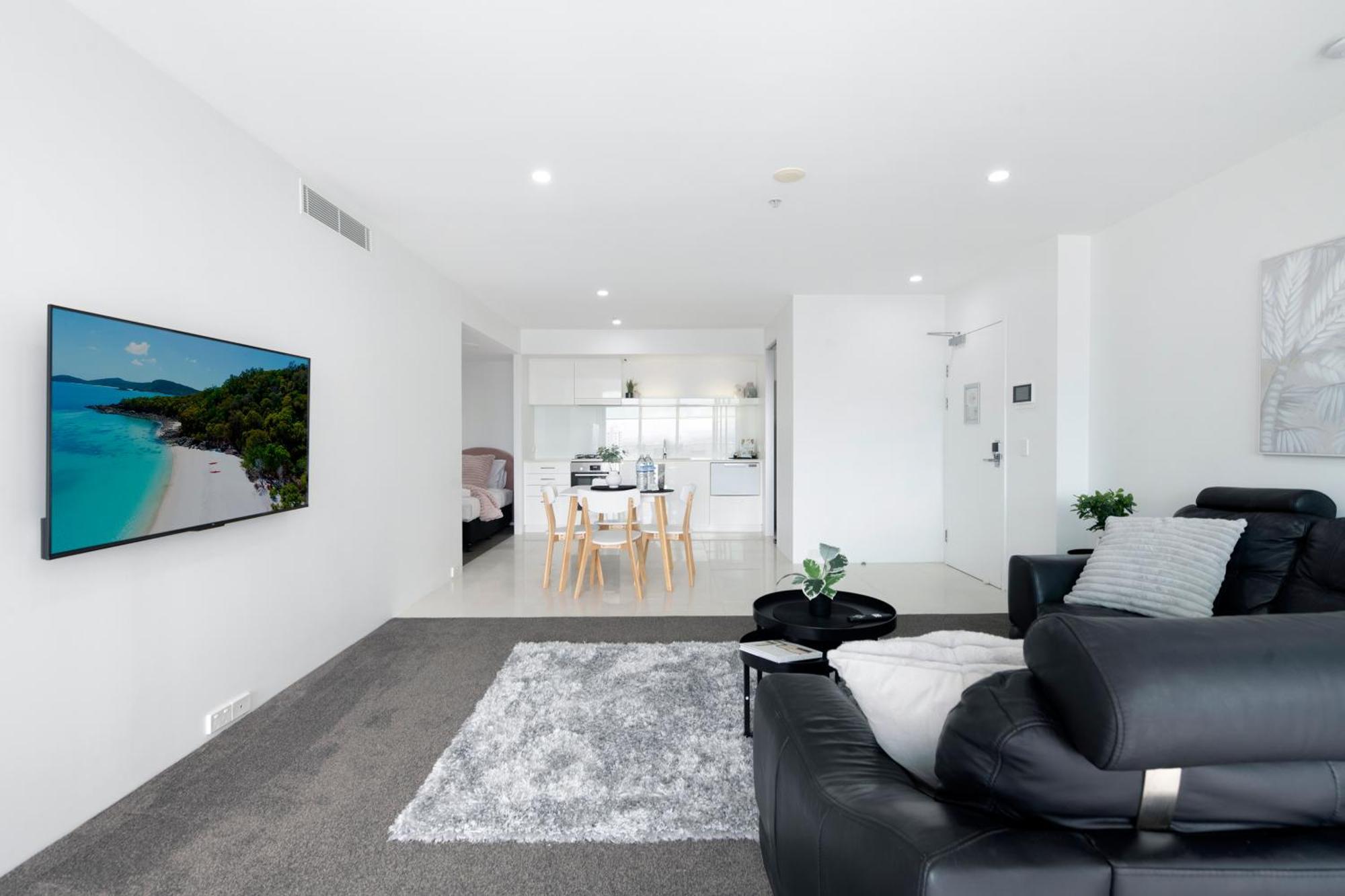 Q Tower At Surfers Paradise - Self Contained Apartments Гоулд Коуст Екстериор снимка