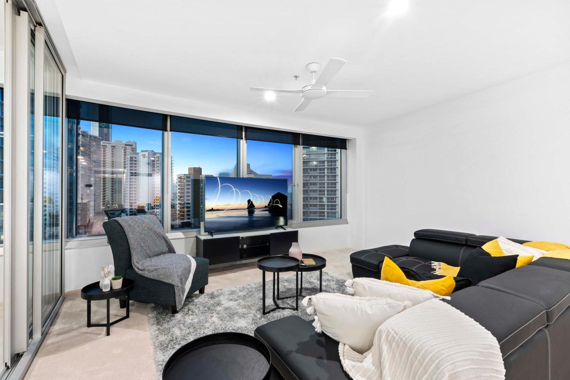 Q Tower At Surfers Paradise - Self Contained Apartments Гоулд Коуст Екстериор снимка